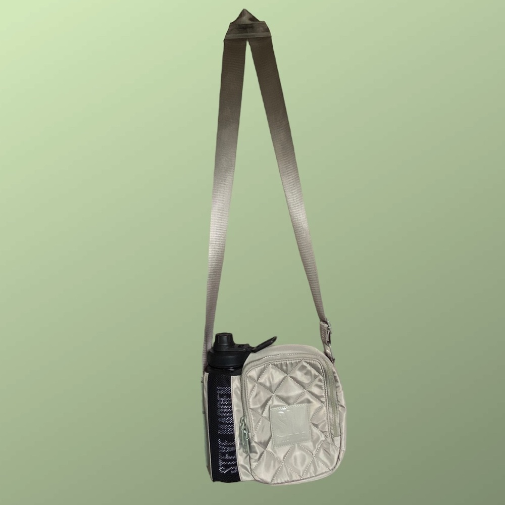 💚Steve Madden BAVIA Women's Crossbody Purse with Bottle in Green 💚